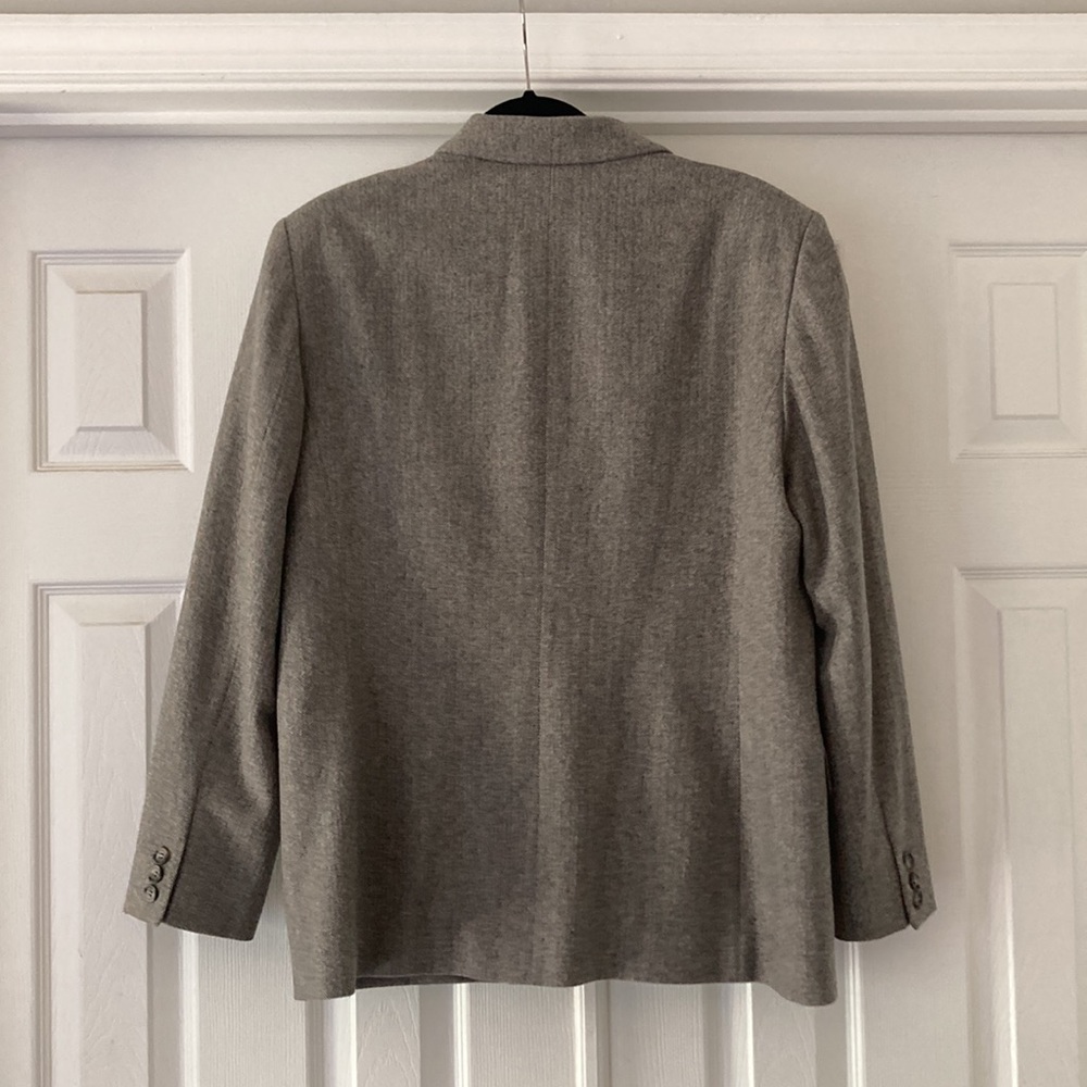 Classic Pendleton Gray Wool Blazer - Euc - image 4